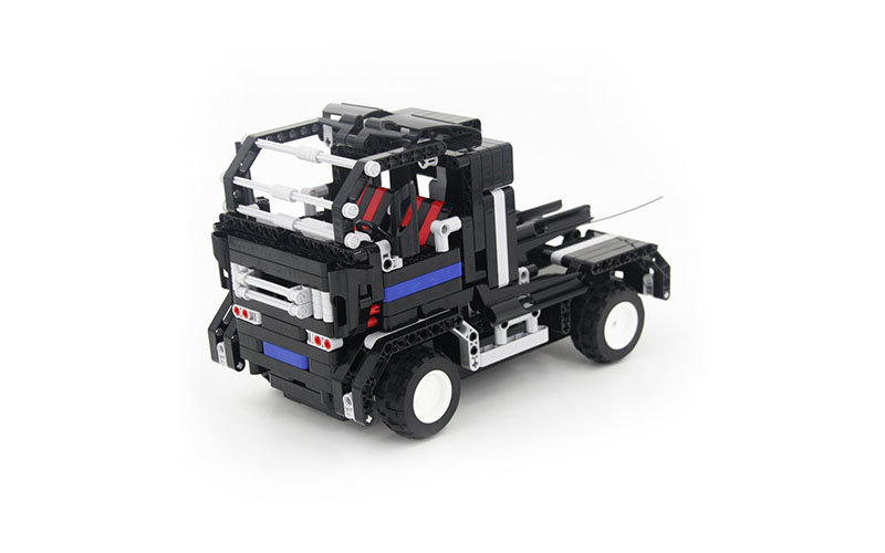 Радиоуправляемый грузовик и трактор QIHUI - QH8008