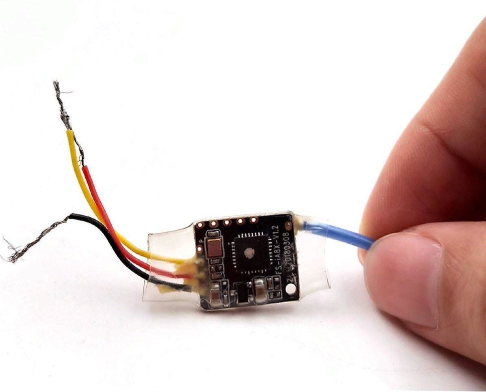 8-ми канальный приемник FlySky iA8X 2.4гГц - FS-iA8X